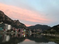 -百里峡七彩艺术小镇