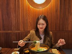 -银米·云南传统过桥米线(双廊黑金冠店)