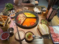 -巴卤社老火锅(财富店)