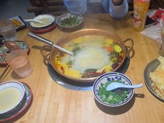 -洱火云南酸菜牛肉火锅(石景山当代商城店)