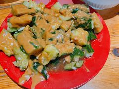 麻酱黄瓜-冯老二羊肉串