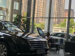 -上海德星奔驰(江杨南路店)