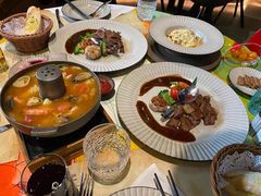 -华阳时光吧餐厅(华阳广场国际大饭店)