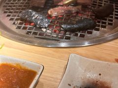 -不倒翁炭火烧肉(永安里店)