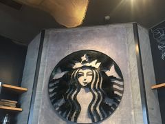 -星巴克臻选(成都太古里店)