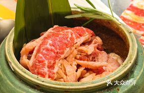 Fruit-flavored Pot Beef