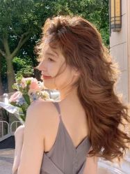 -TOP HAIR SALON