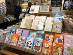 -猫的天空之城概念书店(苏州诚品店)