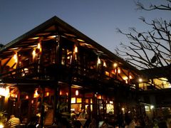 -Dash Teak House