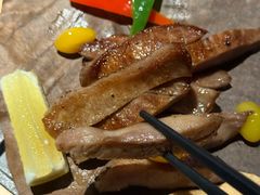 -本源食集 日式烧肉·炉端烧(东海缤纷店)