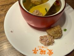 -爱碗亭·鲜炒湖南菜(壹城中心店)