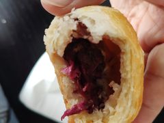 鲜花饼-潘祥记鲜花饼(昆明长水国际机场店)