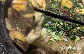 Braised Pork and Spare Ribs Pot
