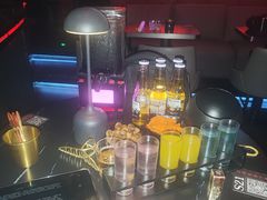 -赤红音乐现场(浦东金桥路店)