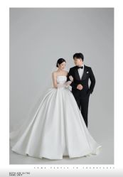 -拾年·定制婚纱摄影