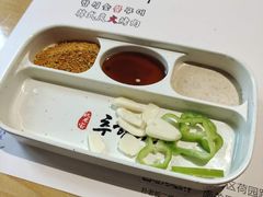-秋香家韩式炭火烤肉(磐石路店)