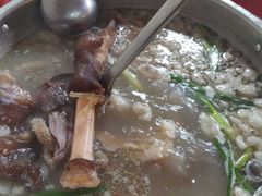 -老石黑山羊毛驴肉火锅(金凯广场店)
