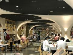 -钟书阁(珍园店)