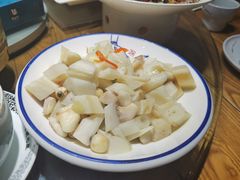 荷塘三宝-黄泥岗·地道湖北菜(奥特莱斯店)