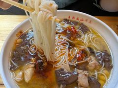 -文山荷鲜居(翠湖店)