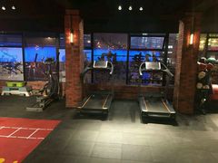 -GYMPLUS私教健身会馆(大悦城店)
