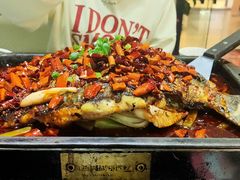 -江边城外烤全鱼(龙德广场店)