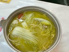 -汤小云火锅米线(钻汇广场店)