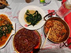 -肥肥虾庄·金牌油焖大虾(杨园滨江时代walk店)