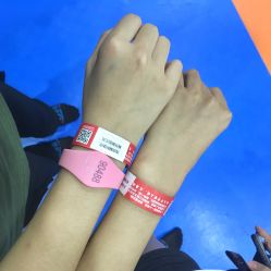 -蹦贝运动中心·蹦床·攀岩·闯关(龙岗店)