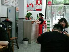 -何记酿皮店(西流湾店)