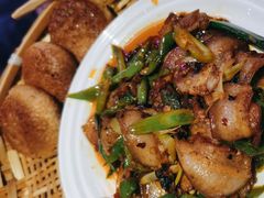 -粉墨特色菜·烧烤音乐酒馆