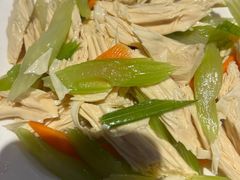 -清真吴记门钉肉饼·喜多利