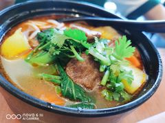 -老妈米线(港龙店)