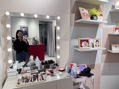 -方快PLUS照相馆(大上海时代广场店)