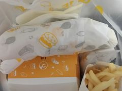 -华莱士·全鸡汉堡(五号路店)