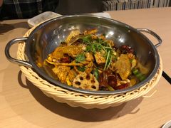 -拿渡麻辣香锅(世茂广场·工三店)