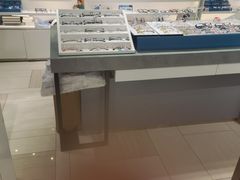 -宝岛眼镜·蔡司·依视路·青少儿近视防控验配中心(西市城购物中心店)