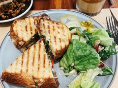 超级牛肉帕尼尼-O'mills Sourdough Bakery&Bistro(永嘉路店)