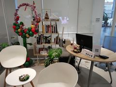 -上海先进东风标致雪铁龙4S店(青浦店)