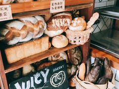 -Juicy Bakery(大学路店)