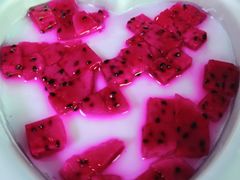 -墨脱石锅椰子鸡•香草鸭•东山羊(大东海店)