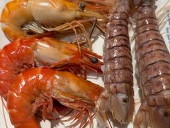 -领鲜活海鲜榴莲自助火锅(东门店)