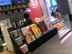 -CoCo都可(湖滨银泰店B区店)