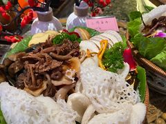 -老滇山寨•云南特色菜•地方菜•民族风情歌舞表演(金碧店)