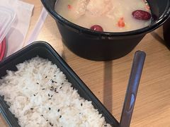 -上海漕河泾万丽酒店