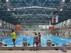 -奥冠体育华师附中恒温游泳馆