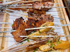 -街角等你.大连海鲜烧烤.经典铁板海鲜串(西安路店)