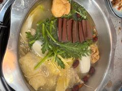 -光头药膳鸡(莱茵小镇店)