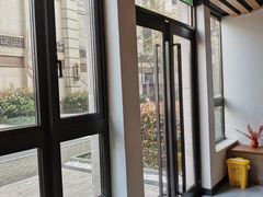 -齐玉齿科JADENTAL