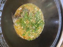 -老刘生态大鱼坊铁锅炖鱼(赛马场店)